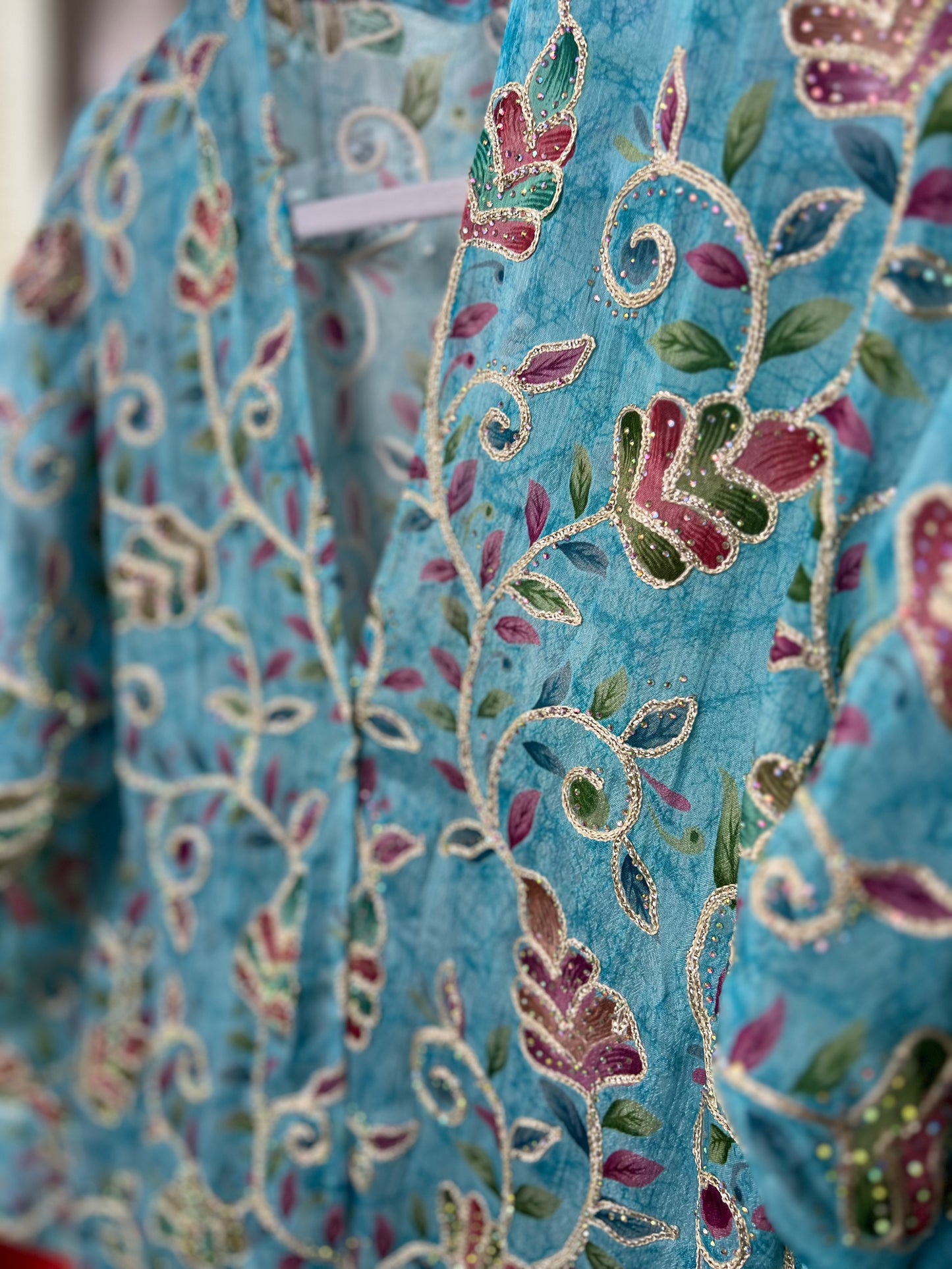 Nour Abaya