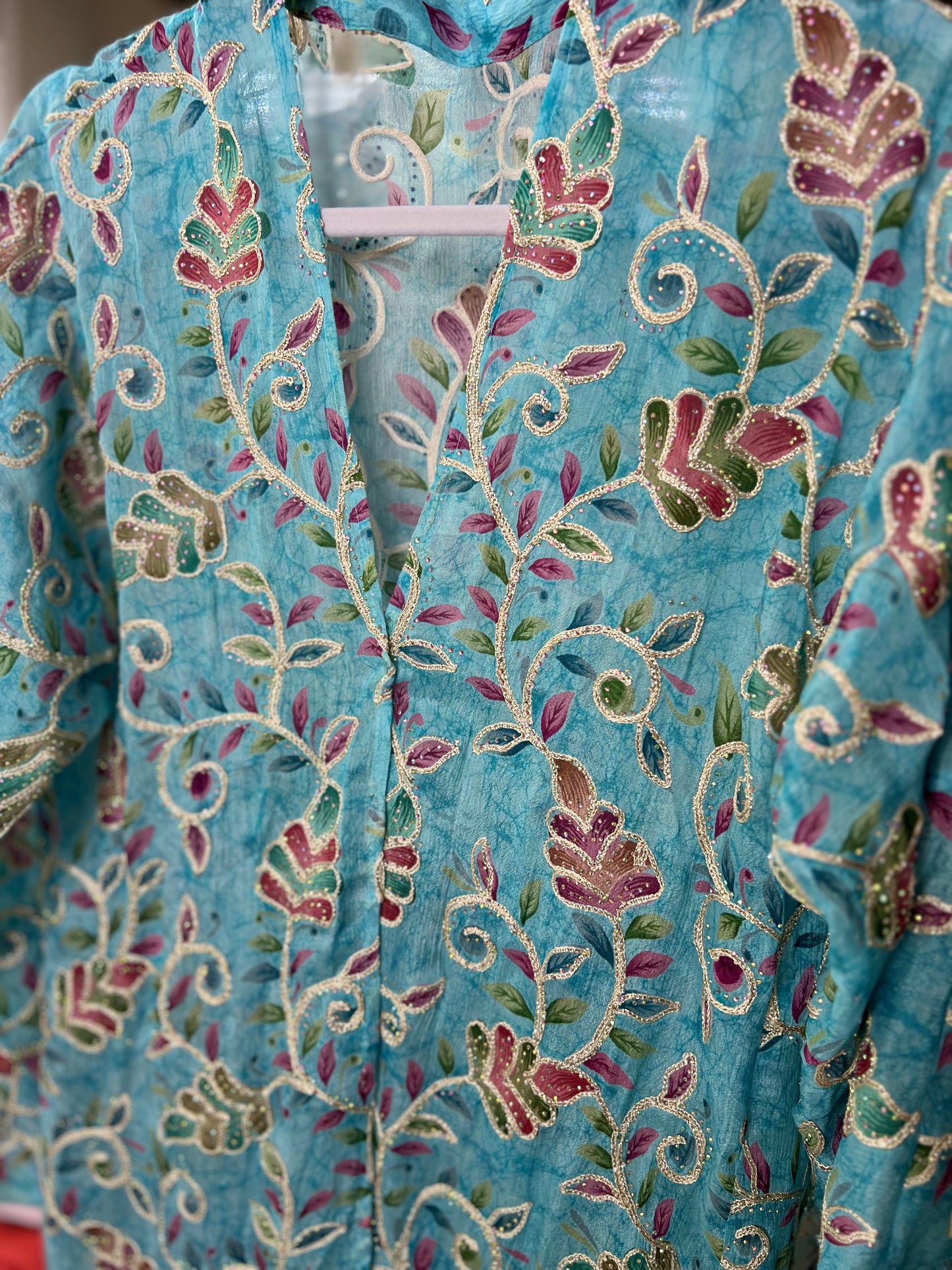 Nour Abaya