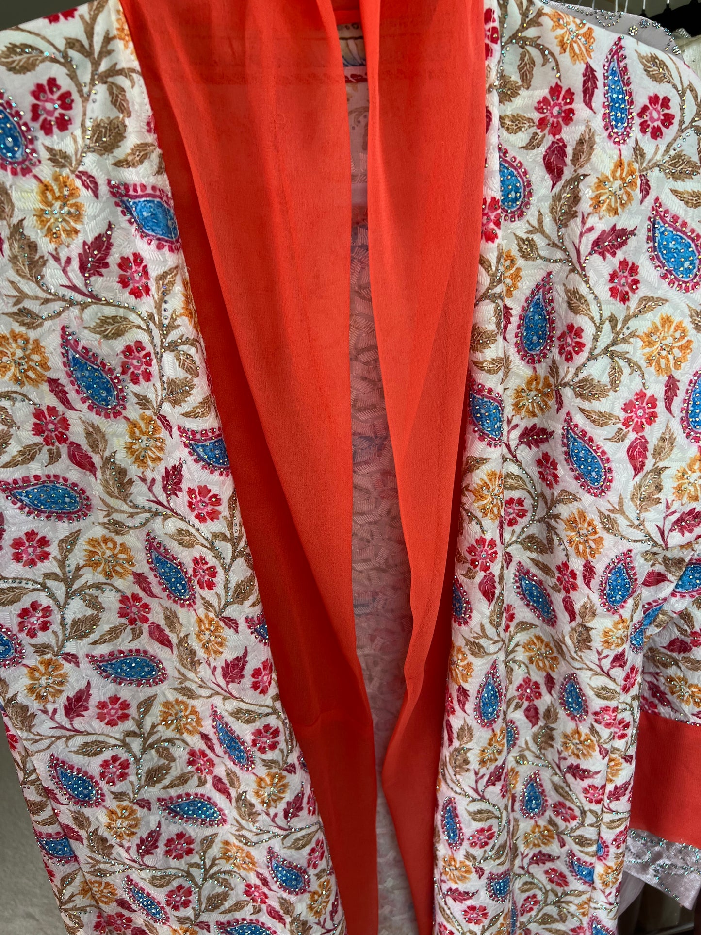 Aura Abaya