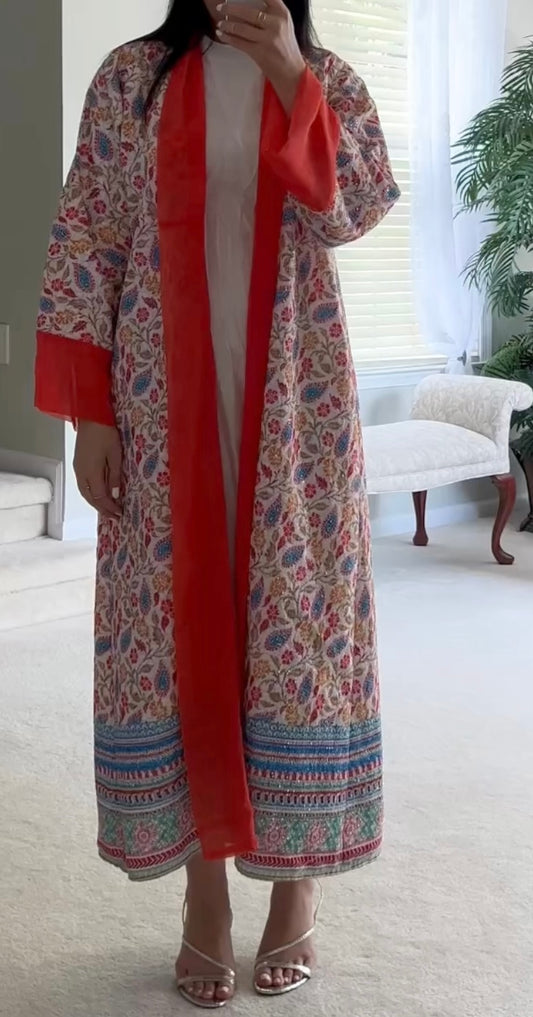 Aura Abaya